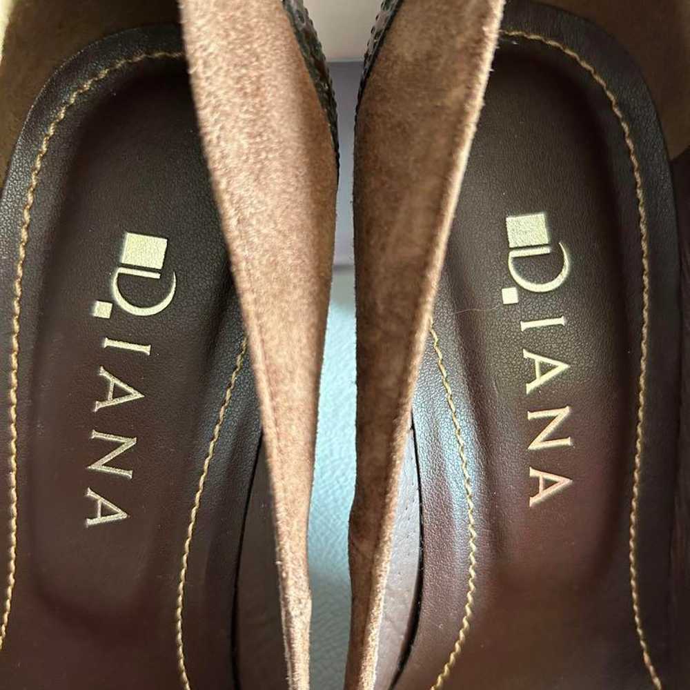 DIANA Brown High Heel Pumps with a 7.5cm Heel - image 4