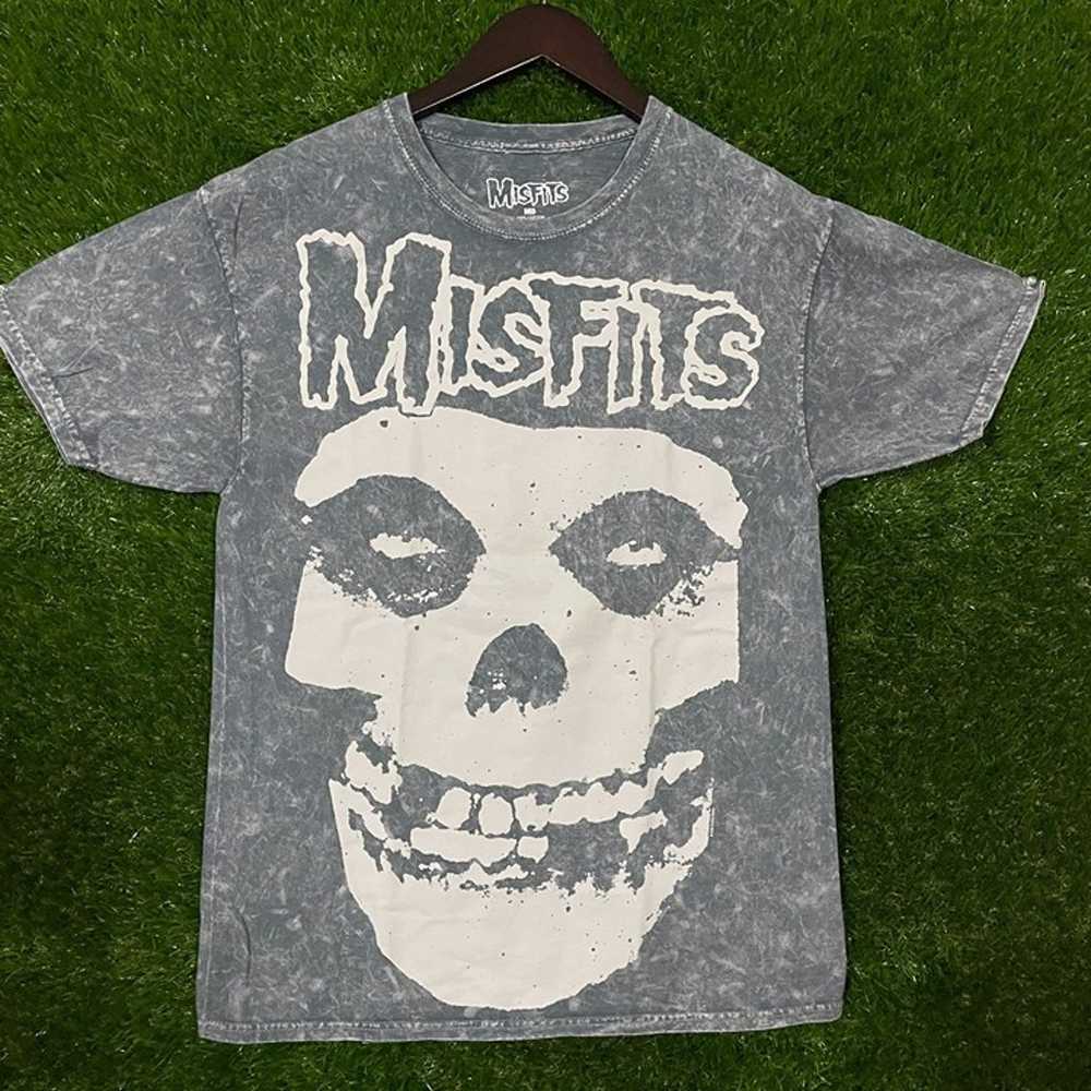 Vintage misfits rock band T-shirt size M - image 1