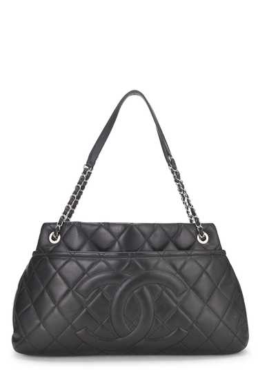 Black Caviar Timeless 'CC' Tote Medium