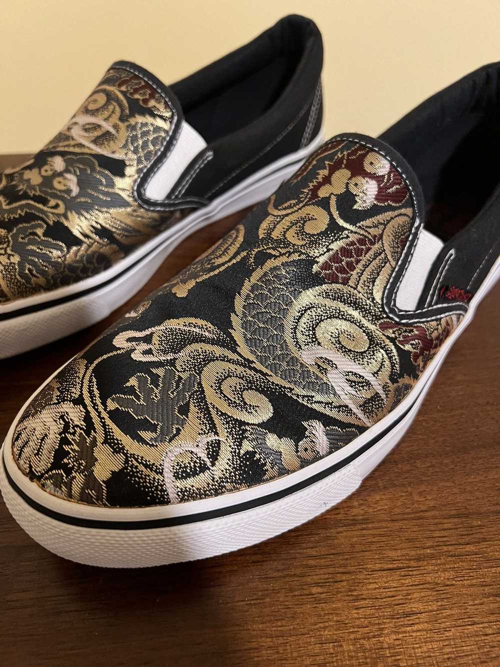 Japanese Brand Japanese art slip on van - image 4