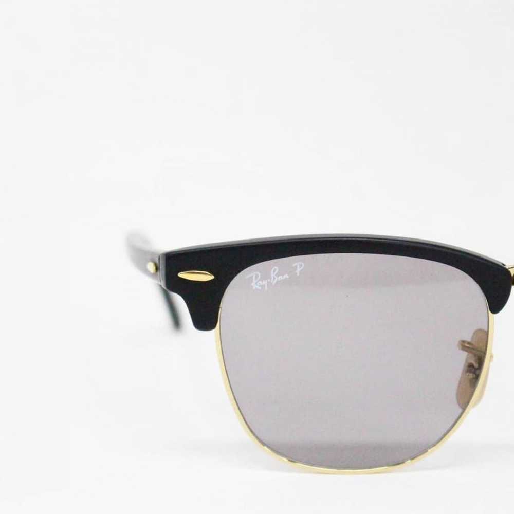 Ray-Ban Sunglasses - image 2