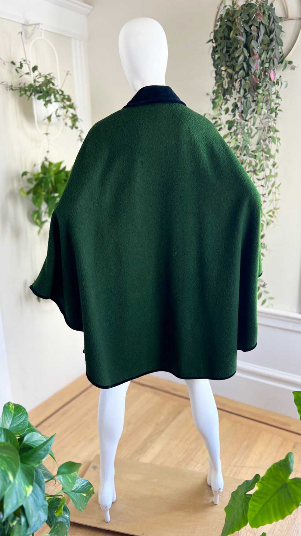 1970s Austrian Wool Cape | small/medium/large/x-l… - image 6