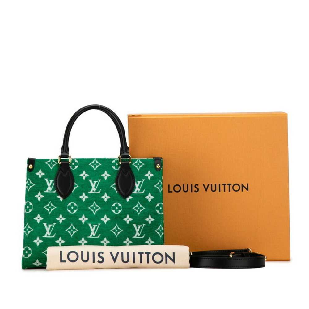 Louis Vuitton Onthego Green Velvet Tote Bag (Pre-… - image 7