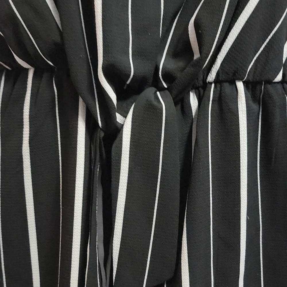 Lily Rose Black White Striped Sleeveless V Neck S… - image 2