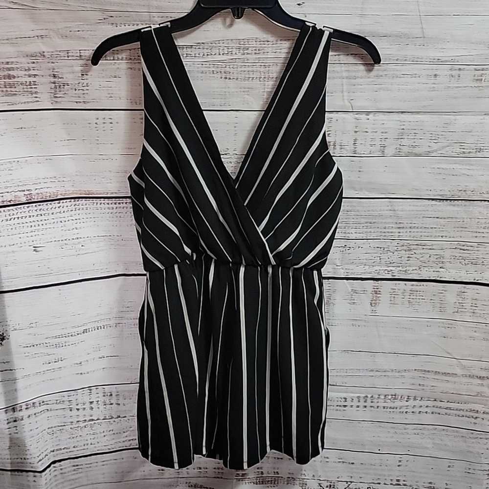 Lily Rose Black White Striped Sleeveless V Neck S… - image 6