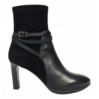 Aquatalia Leather ankle boots