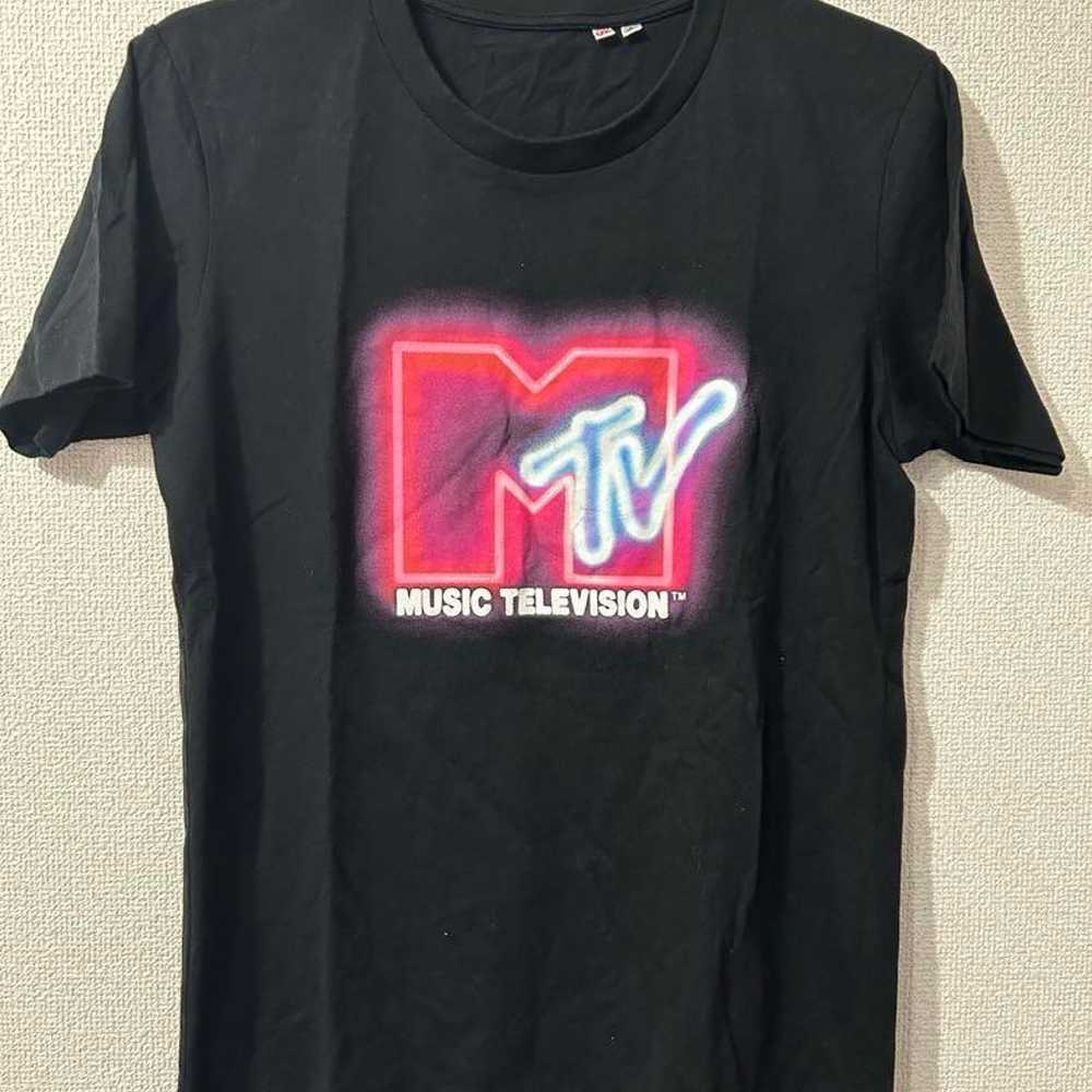 MTV black short-sleeved T-shirt UNIQLO - image 1