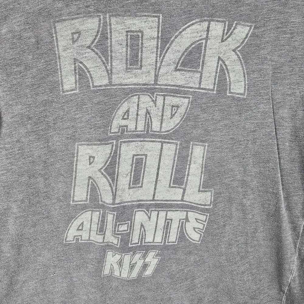 VTG Lucky Brand KISS T-Shirt Woman Small Gray Roc… - image 2