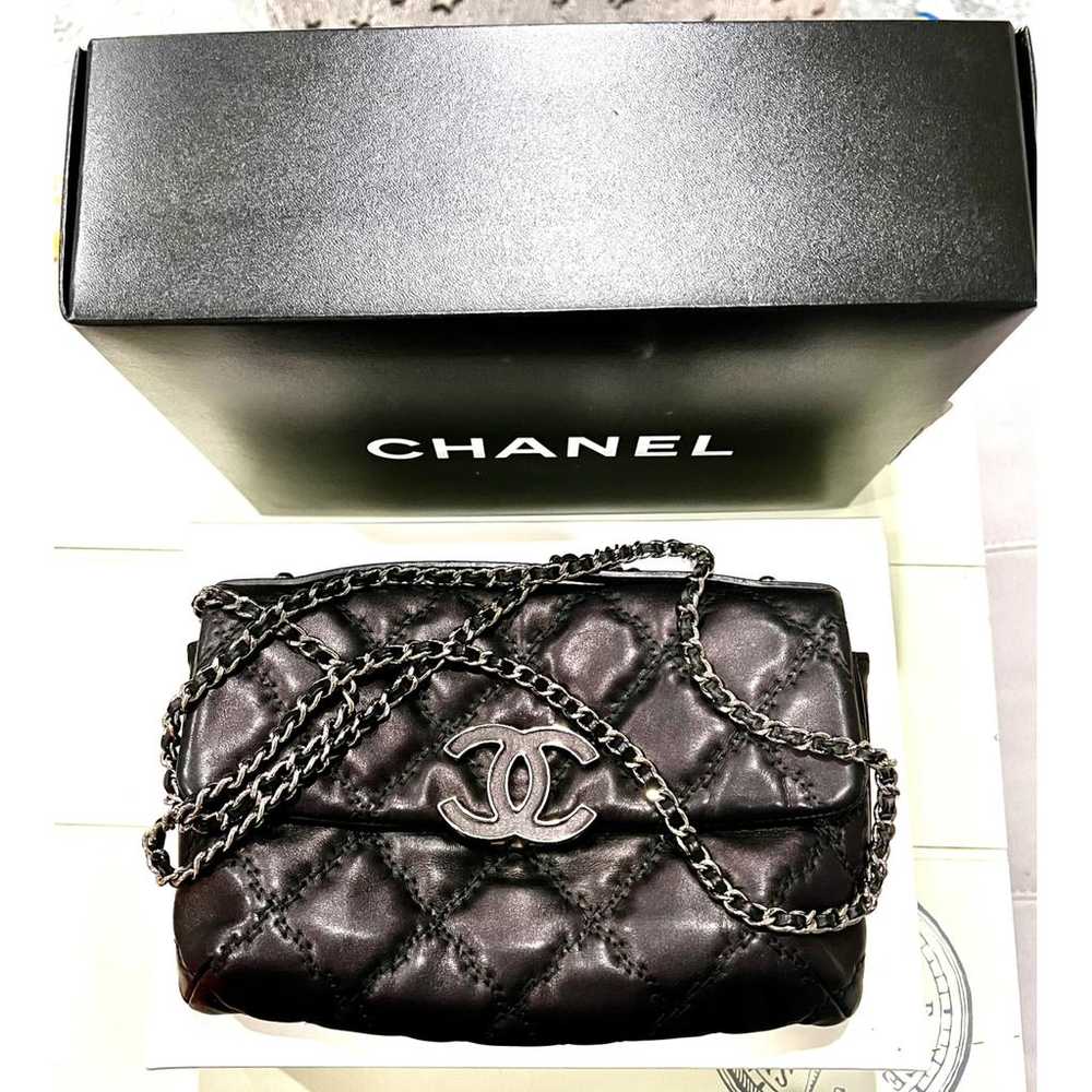 Chanel Leather handbag - image 2