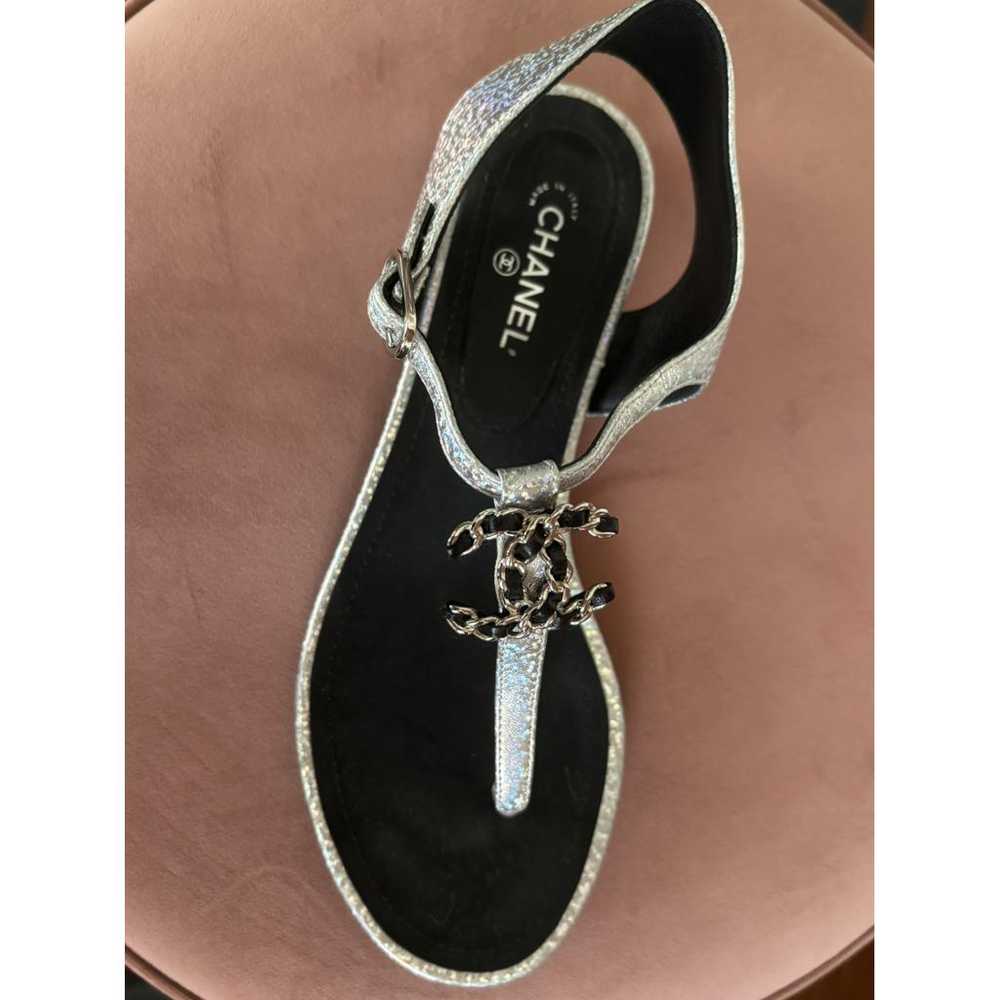 Chanel Leather flip flops - image 4