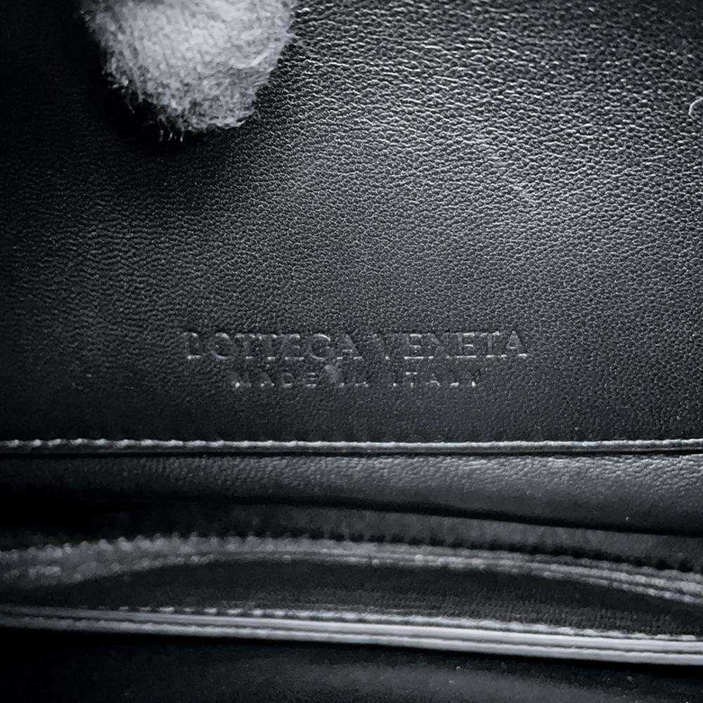 Bottega Veneta Black Leather Shoulder Bag (Pre-Ow… - image 7