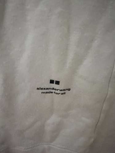 Alexander Wang × Uniqlo Alexander Wang x Uniqlo He