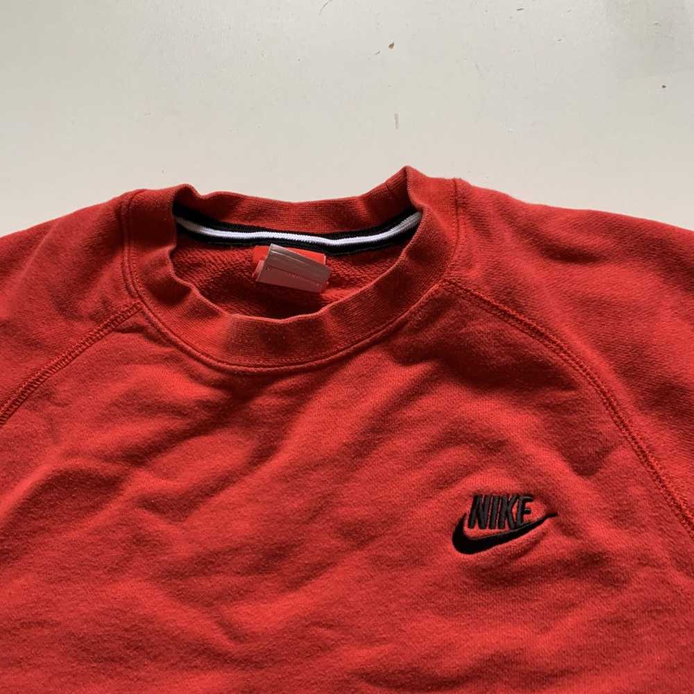 Nike × Vintage Vintage 2000s Nike Embroidered Swo… - image 2