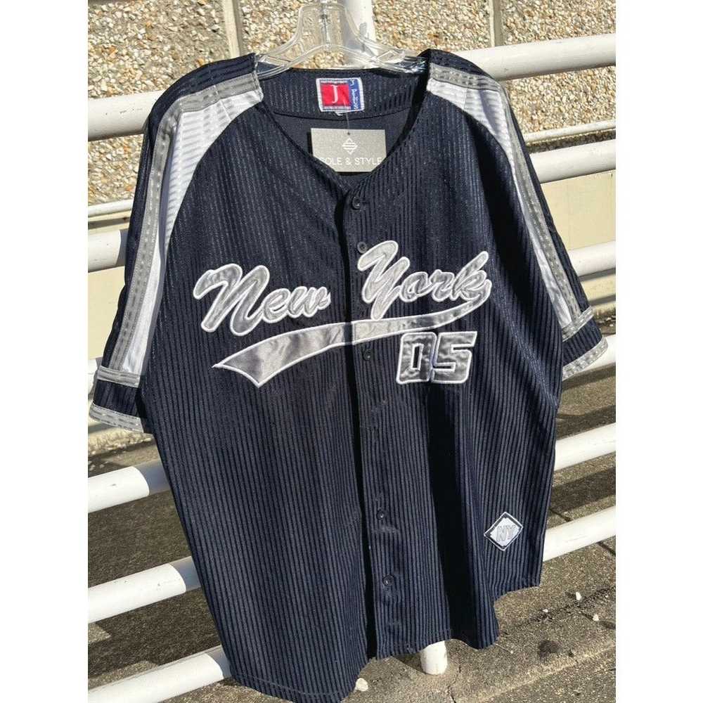 MLB × New York Yankees × Vintage Y2K New York Yan… - image 2