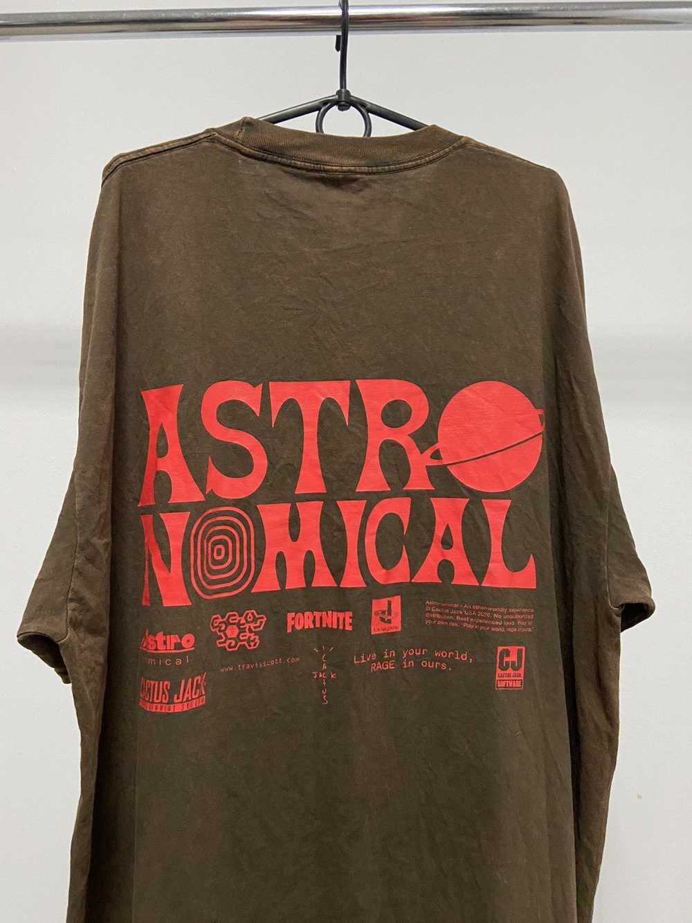 Rap Tees × Travis Scott × Vintage Astronomical Wo… - image 3