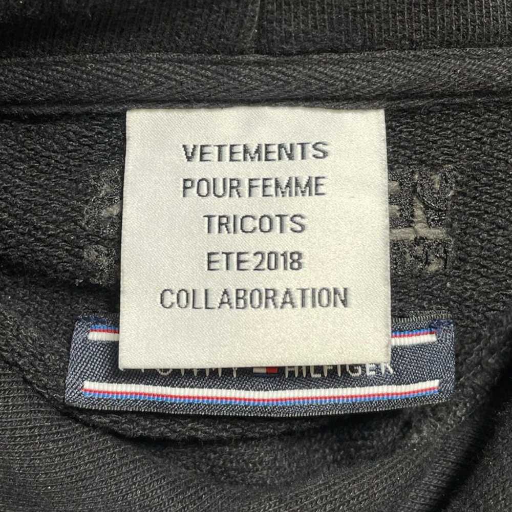 Vetements X Tommy Hilfiger Hooded Sweatshirt Black - image 3