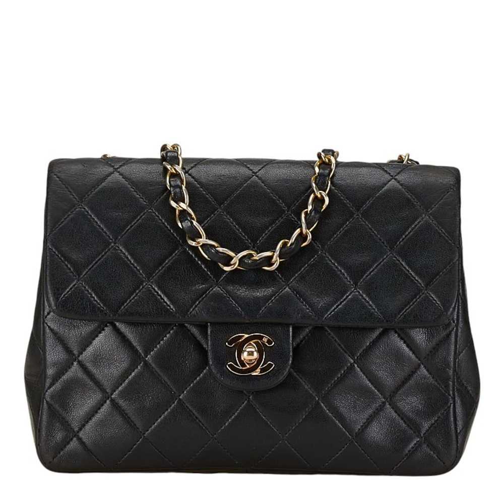 Chanel Matelassé Black Leather Shoulder Bag (Pre-… - image 10