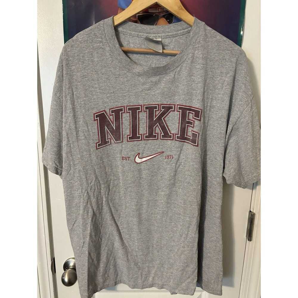 Nike Vintage grey nike y2k spellout T-shirt grey … - image 4