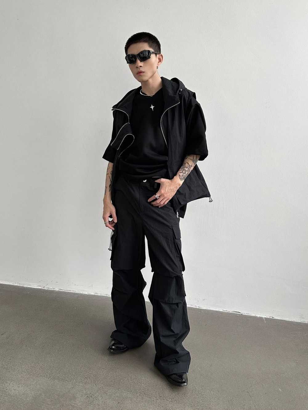 Japanese Brand × Streetwear Vintage Black Cargo S… - image 1