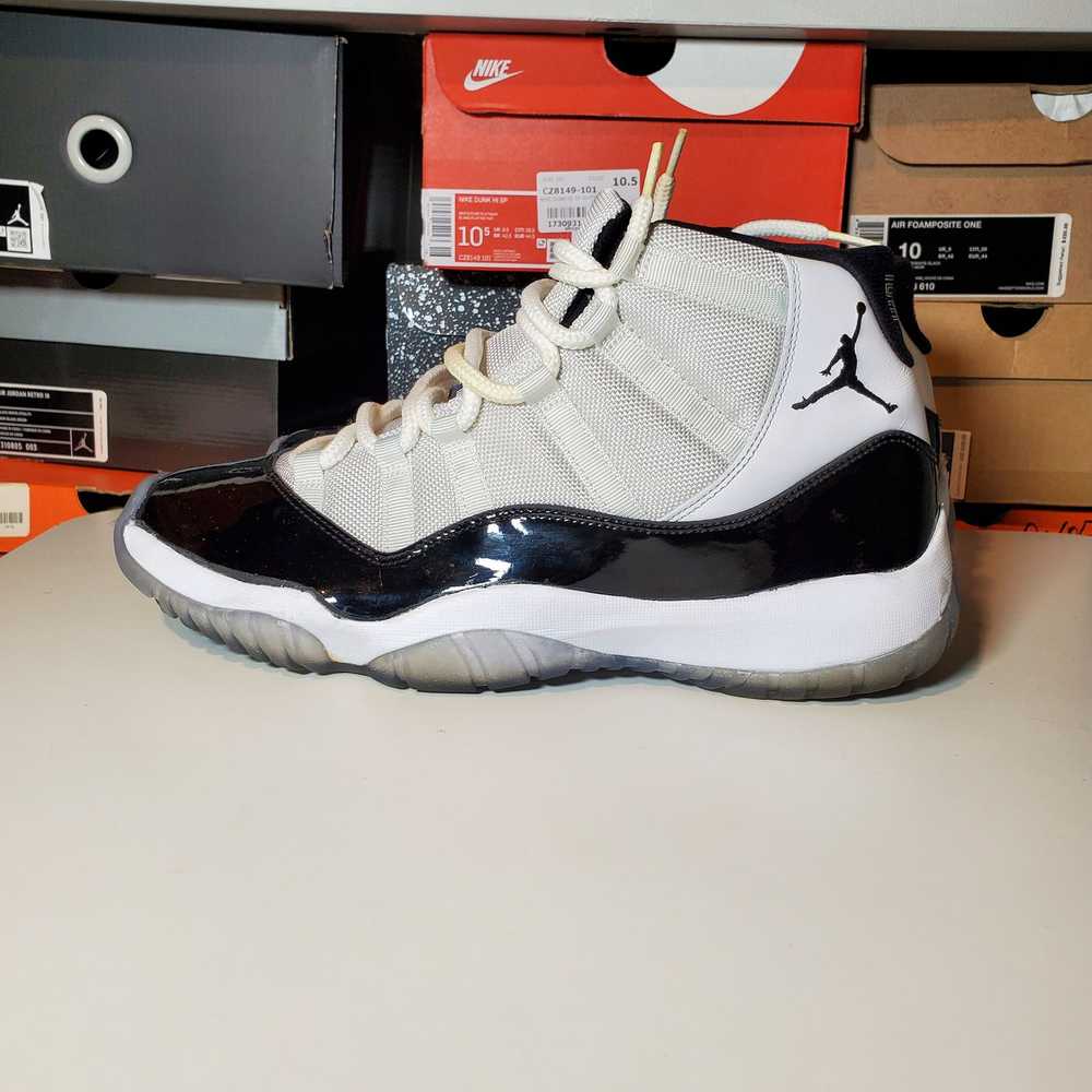 Jordan Brand Air Jordan 11 Concord 2011 Size 11.5 - image 1