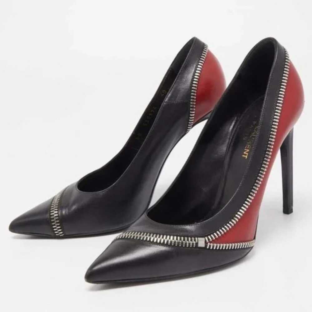 Beautiful YSL Pumps - image 2