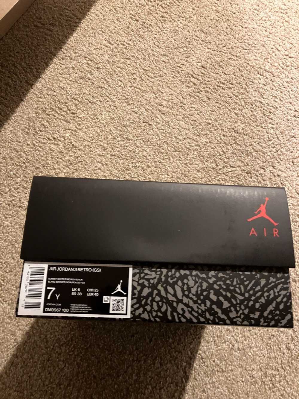 Jordan Brand Air Jordan 3 White Cement 7Y GS - image 8