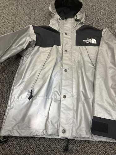 Supreme SZ M Supreme x The North Face 3M Reflecti… - image 1