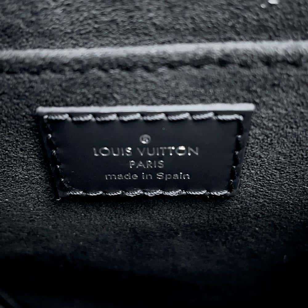 Louis Vuitton Sac Plat Black Leather Handbag (Pre… - image 5