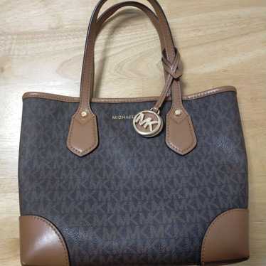 Michael Kors 2-way bag.