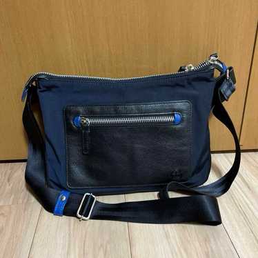 LANVIN en Bleu Shoulder Bag