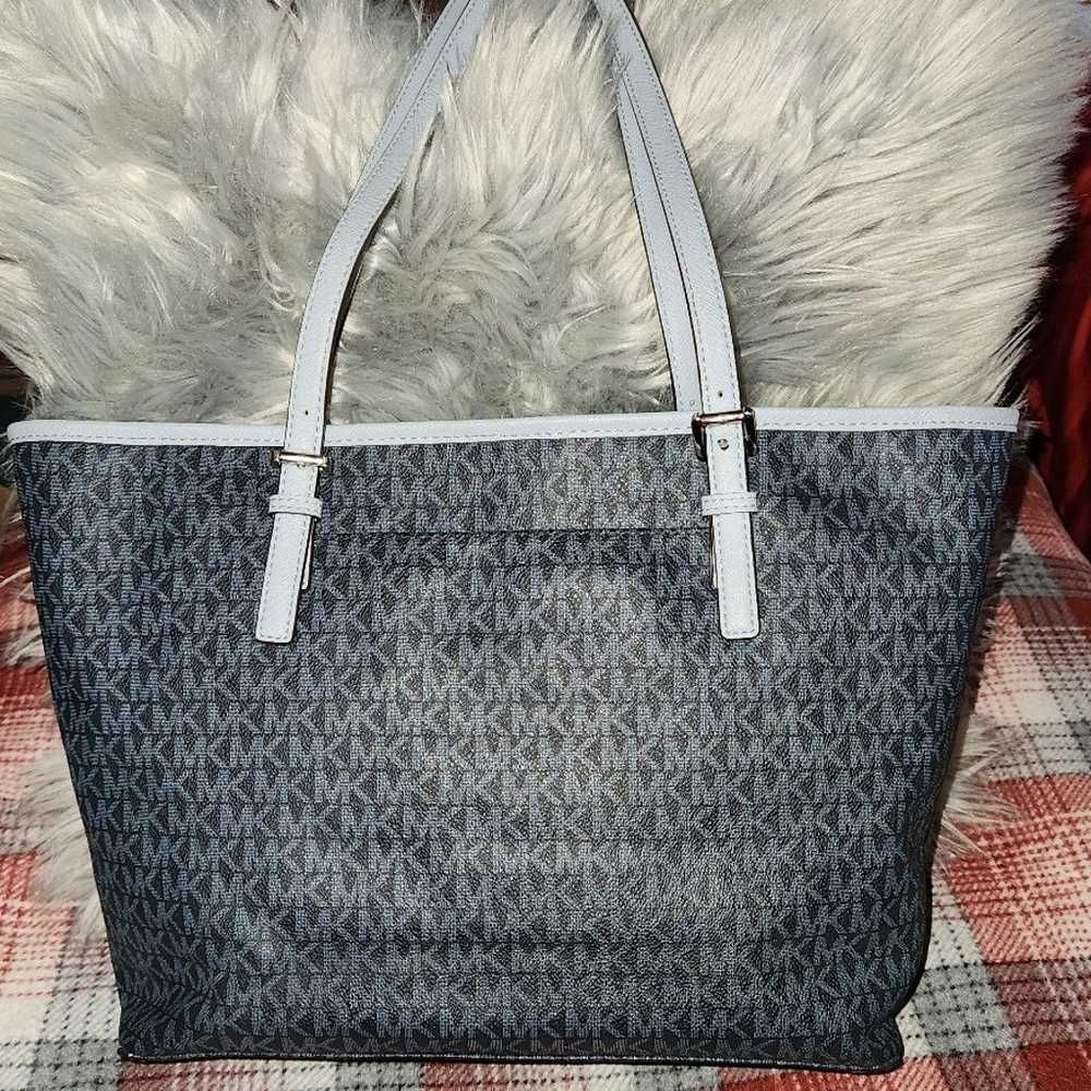 Michael Kors large tote - image 2