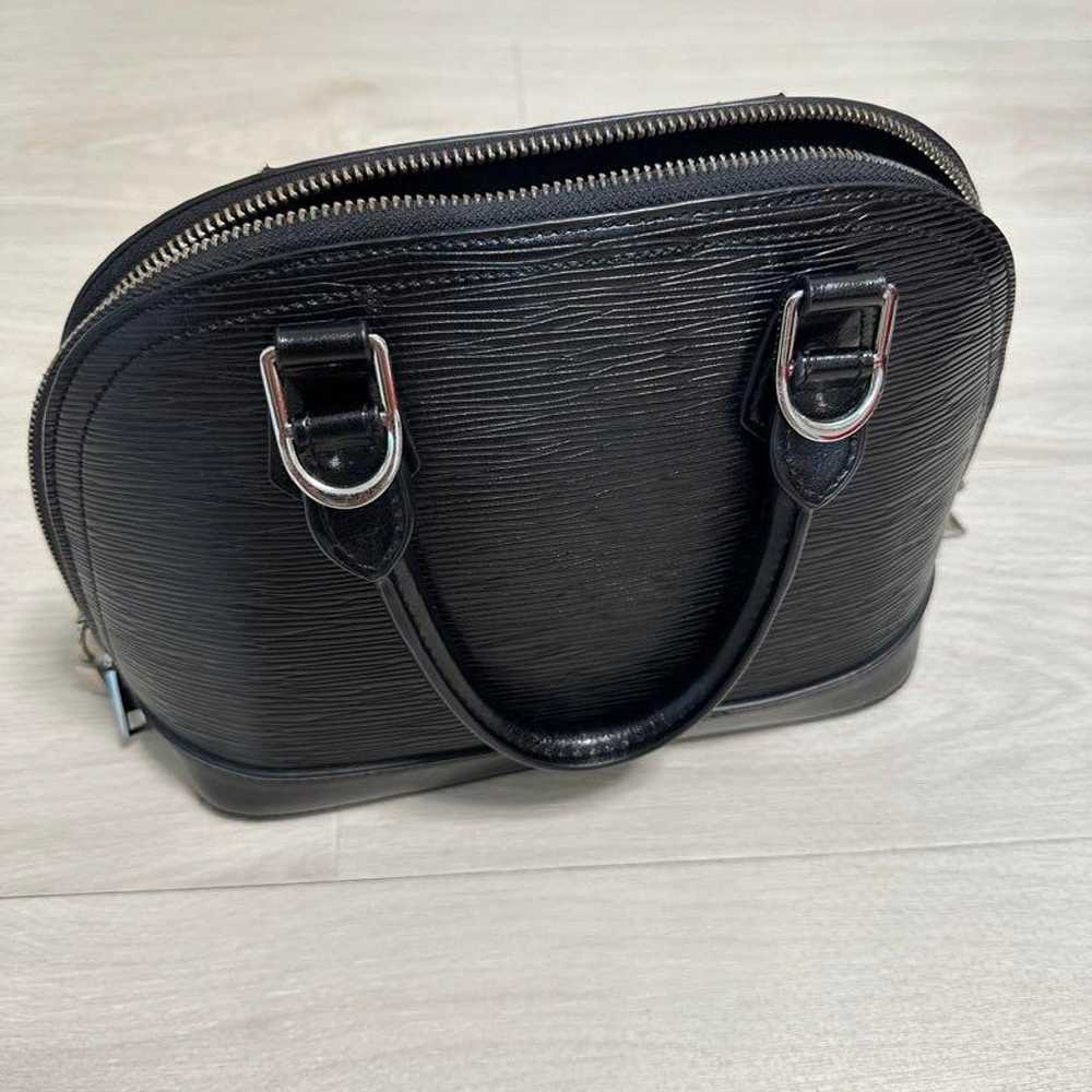 Men's black Epi handbag - image 2