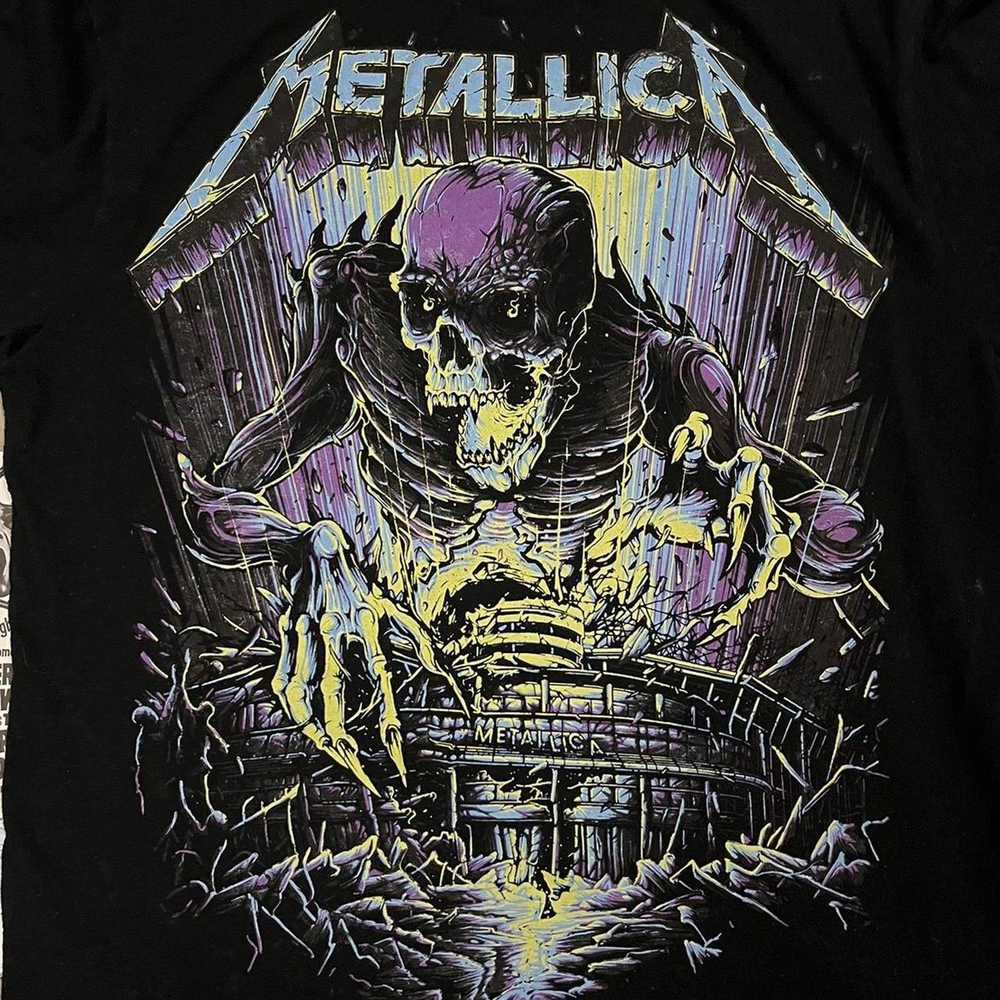 Pull & Bear Metallica graphic t shirt the front - image 4