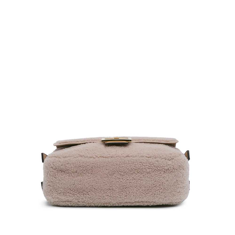 Product Details Fendi Beige Shearling Baguette Bag - image 3