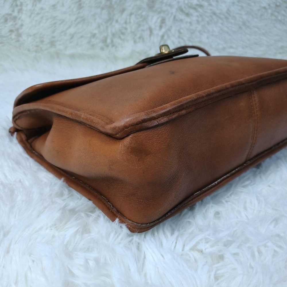 ✨Great product!✨ Old Coach Leather Shoulder Bag 2… - image 6