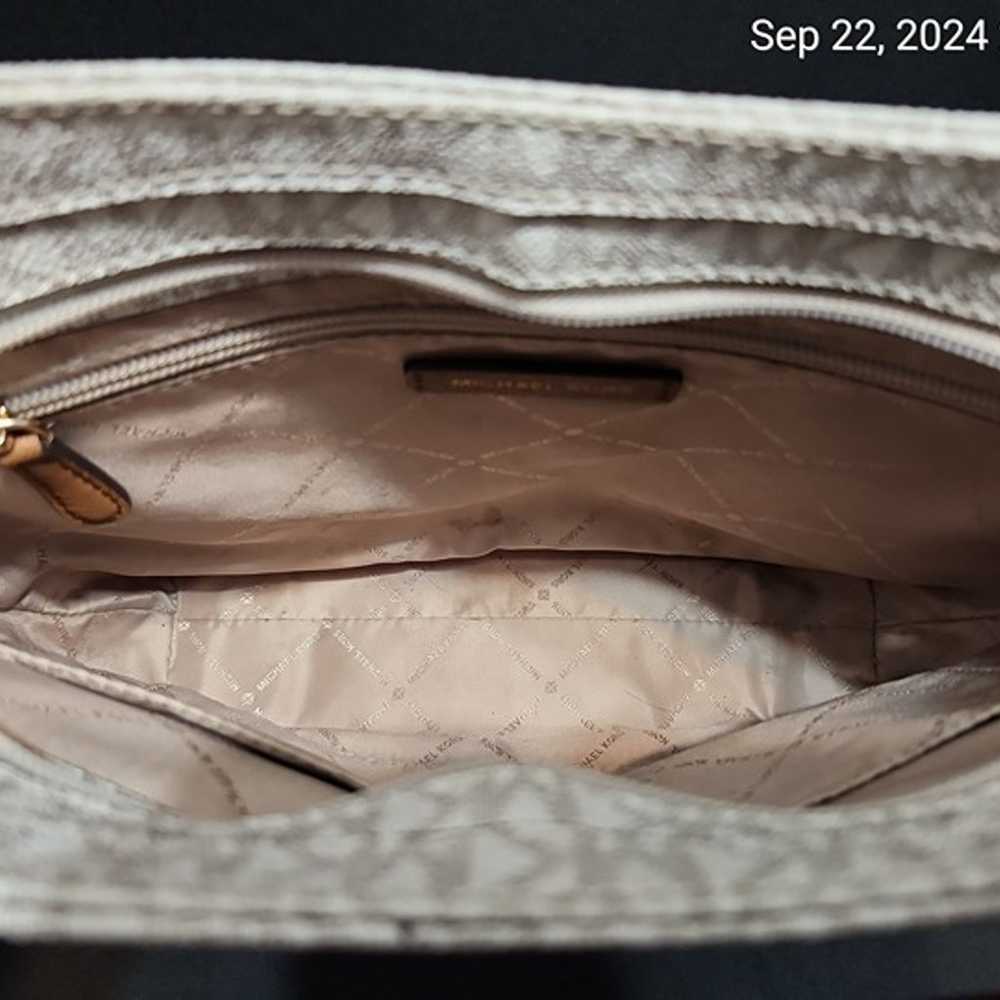 Michael Kors Shoulder Bag - image 8