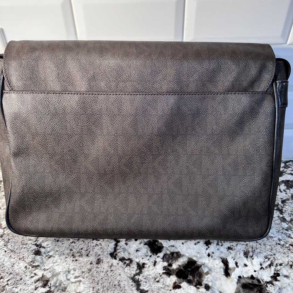 Michael Kors Key Setter Large Messenger bag - image 2