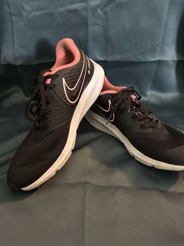 Nike Nike Star Runner 2.0 Size: 6 - image 1