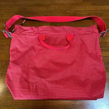 adsum zip tote red - image 1