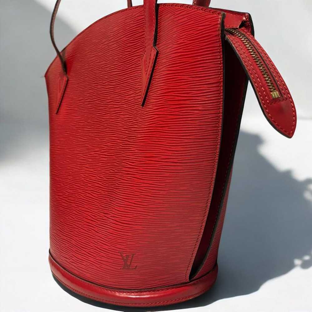 LOUIS VUITTON Epi Castilian Red Tote Bag. - image 4