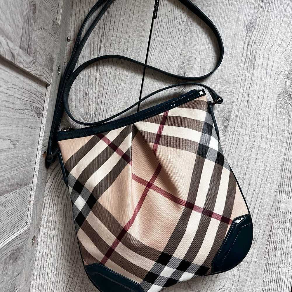 Burberry Patent Nova Check Julia Crossbody Bag Gr… - image 3