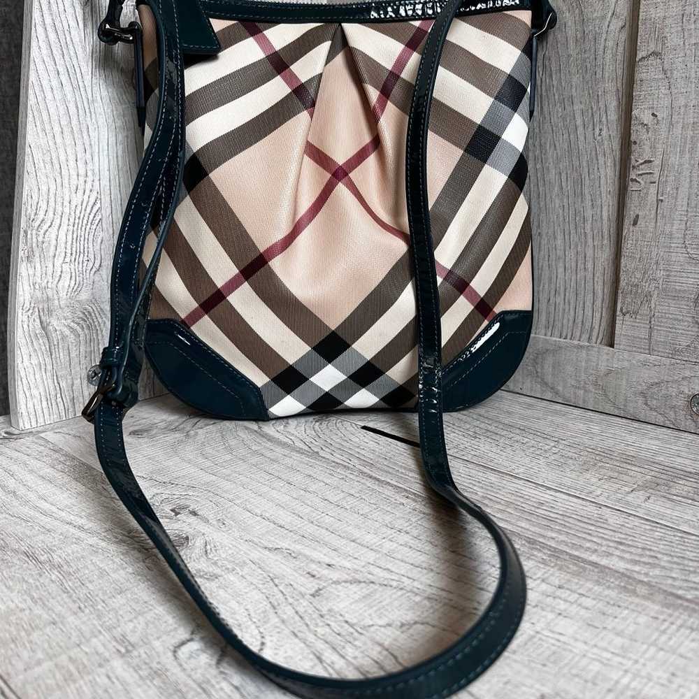 Burberry Patent Nova Check Julia Crossbody Bag Gr… - image 7