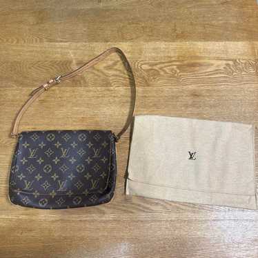 Louis Vuitton bag with storage bag included. - image 1