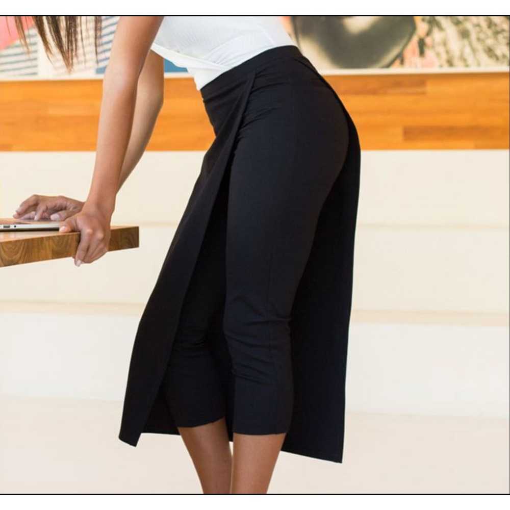 Betabrand Betabrand Sassiest Skirt Overlay Ponte … - image 10