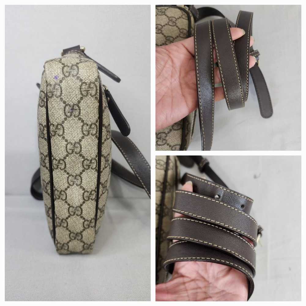 GUCCI GG Supreme Front Zip Camera Bag - image 12