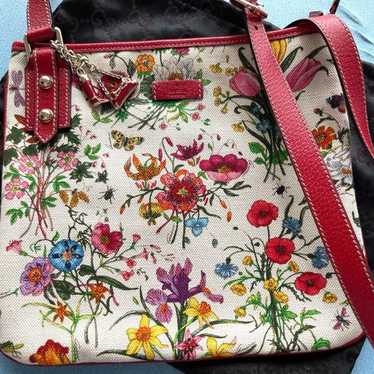 GUCCI Flora Floral Shoulder Bag