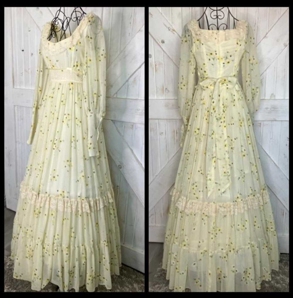 70's Vintage Gunne Sax Yellow Black Green Sunflow… - image 4