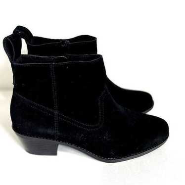 Vionic Size 7 Anne Suede Leather Ankle Zip Bootie… - image 1