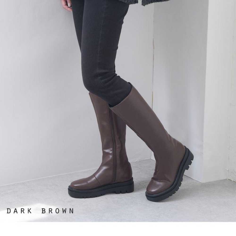 Ladies' platform long boots with side zipper. - image 2