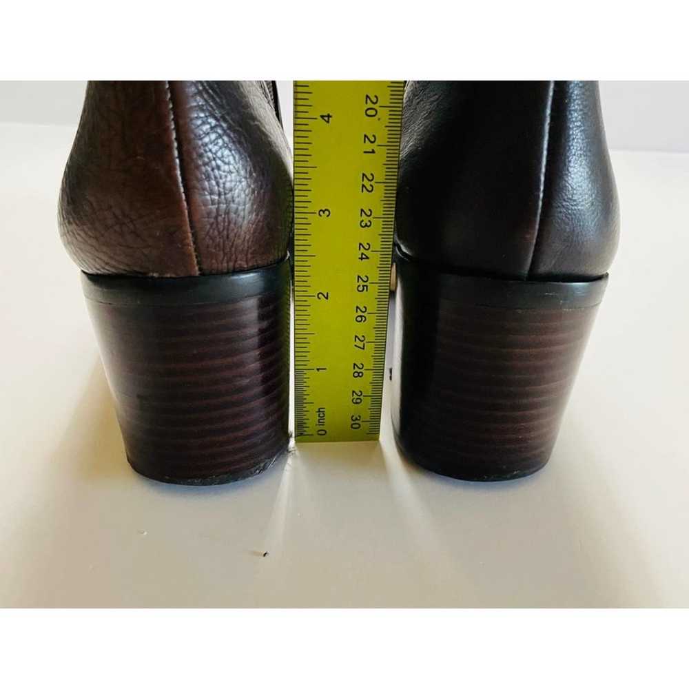 Sam Edelman  Leather Snkle Chelsea Booties Size 11 - image 5